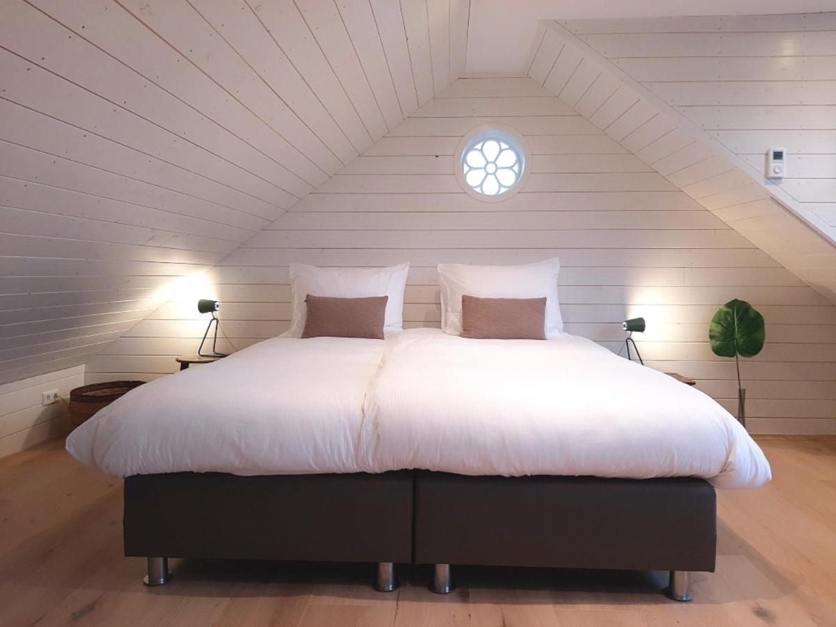 Lodges Near The Rhine - Sustainable Residence Hazerswoude-Rijndijk エクステリア 写真