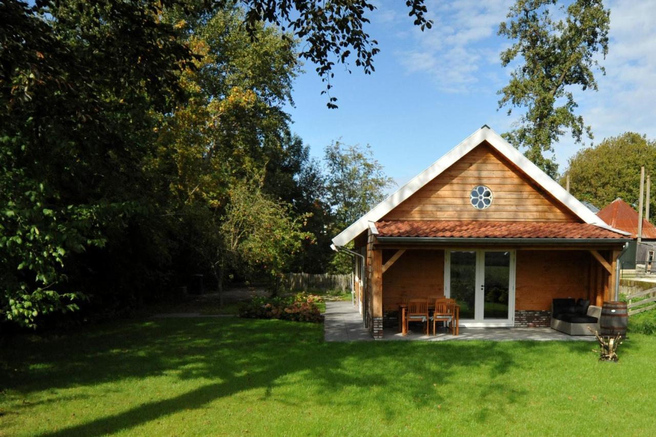 Lodges Near The Rhine - Sustainable Residence Hazerswoude-Rijndijk エクステリア 写真