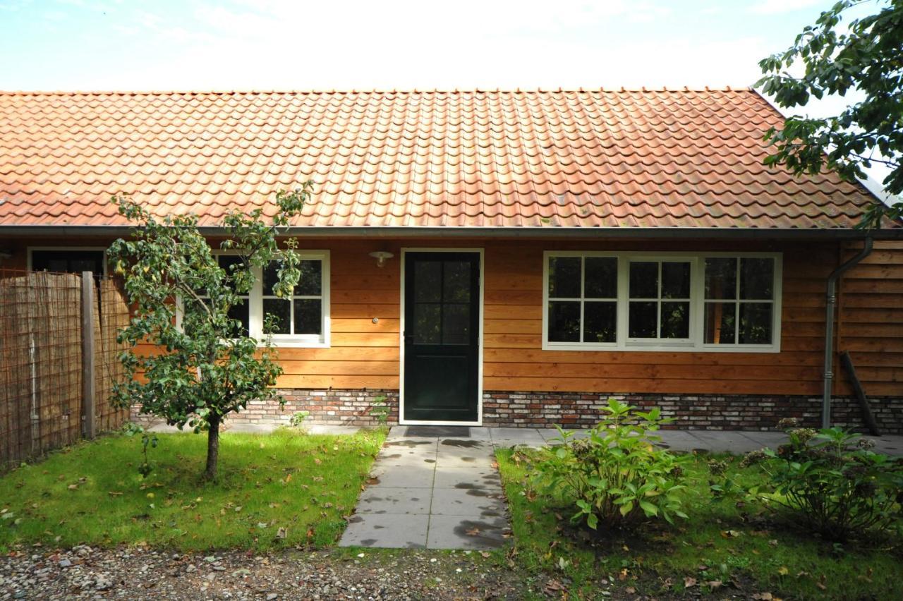 Lodges Near The Rhine - Sustainable Residence Hazerswoude-Rijndijk エクステリア 写真