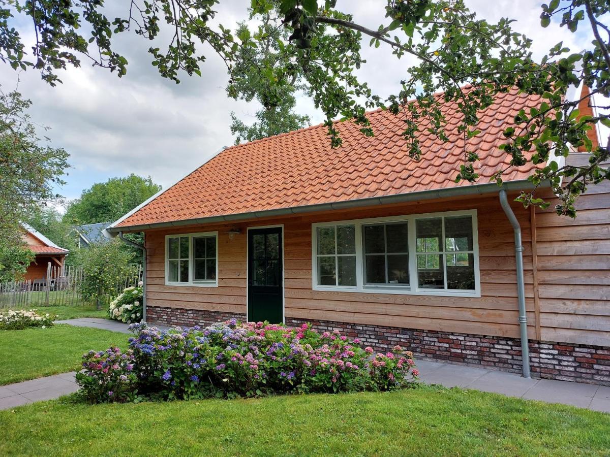 Lodges Near The Rhine - Sustainable Residence Hazerswoude-Rijndijk エクステリア 写真