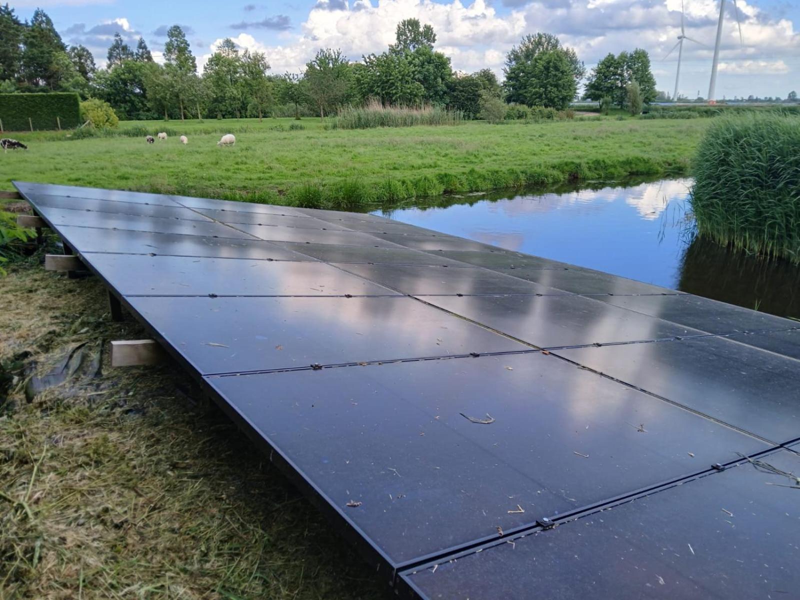 Lodges Near The Rhine - Sustainable Residence Hazerswoude-Rijndijk エクステリア 写真